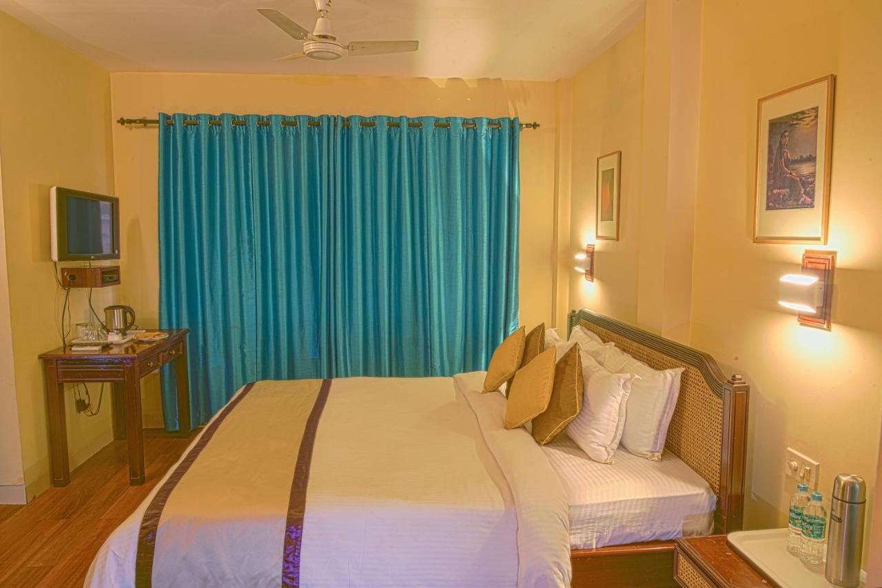 Landmark Hotels غاواهاتي المظهر الخارجي الصورة