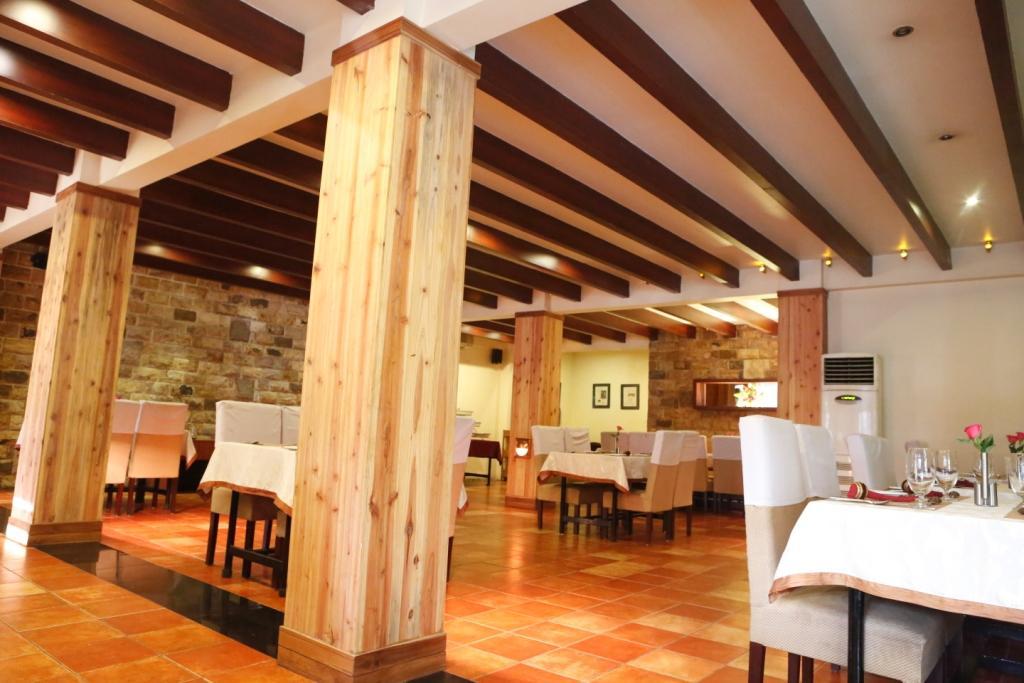 Landmark Hotels غاواهاتي المظهر الخارجي الصورة